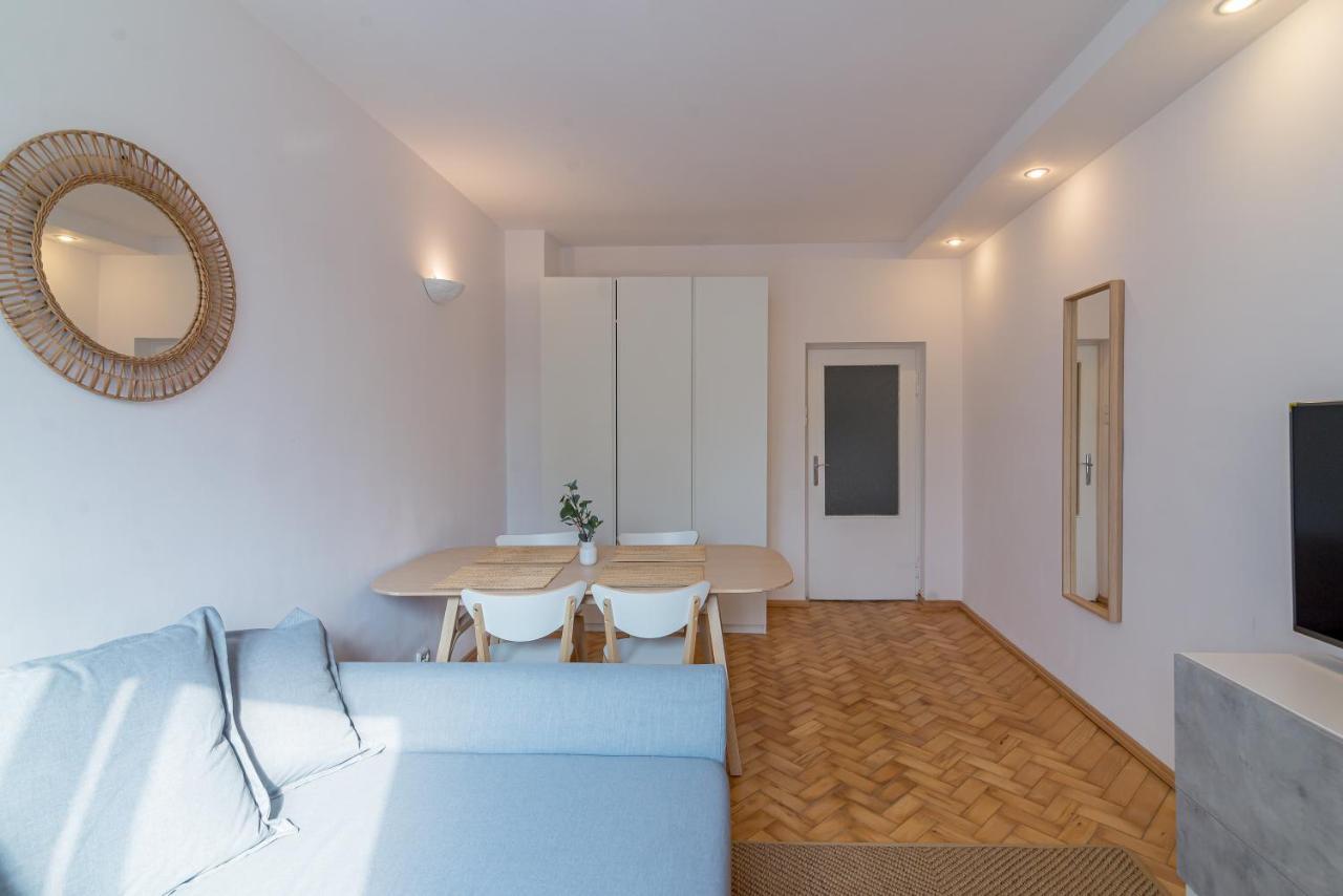 Gdynia Sleeps Apartment Exterior foto